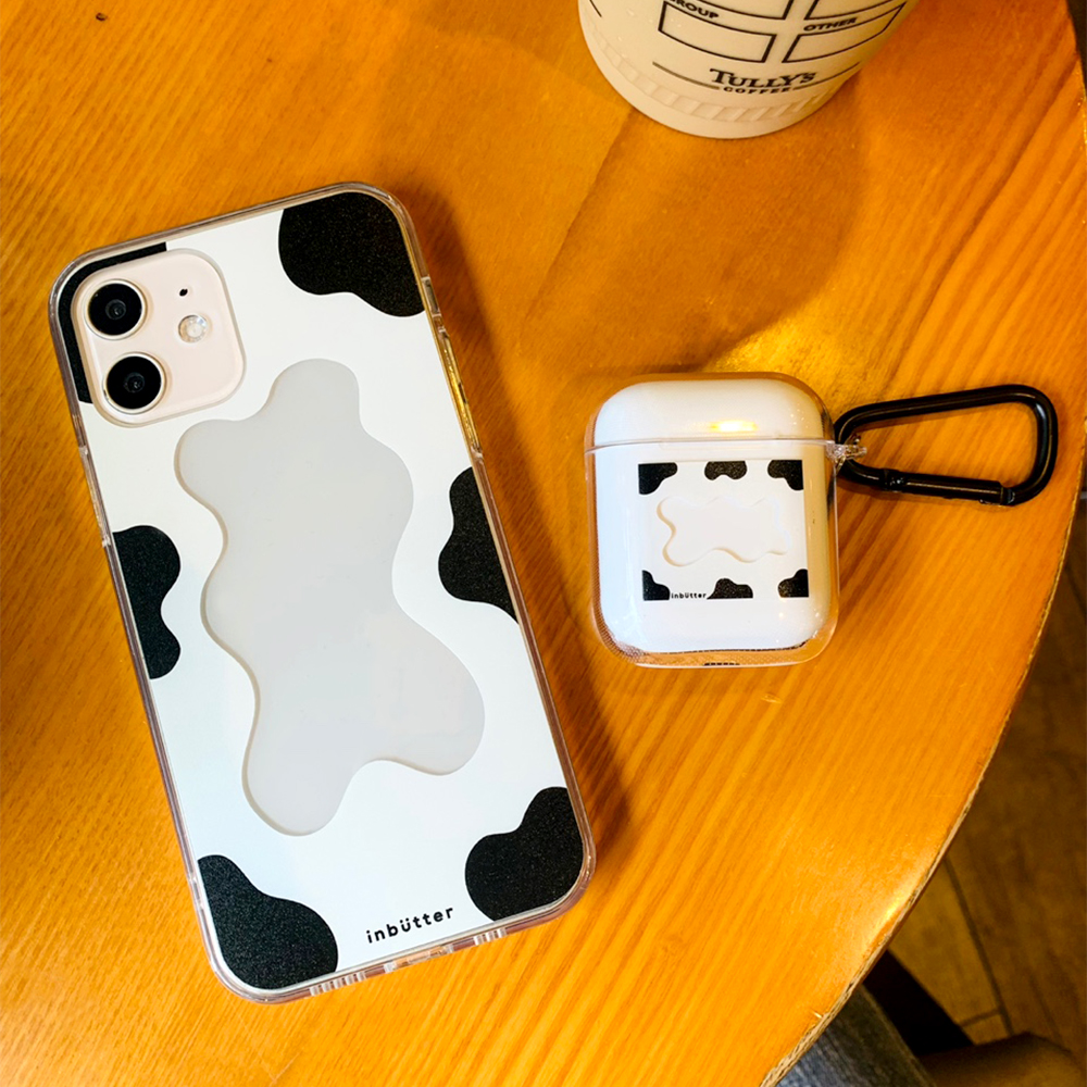 Cow Pattern iPhone ケース